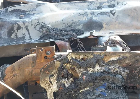 2018 Chevrolet Silverado 1500 1Lt из США, поврежденный, VIN 3GCUCRER8JG240611